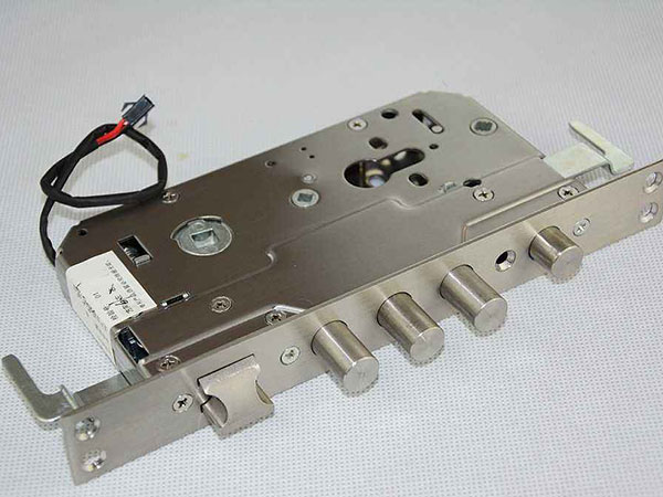 龙圩24小时上门开锁公司